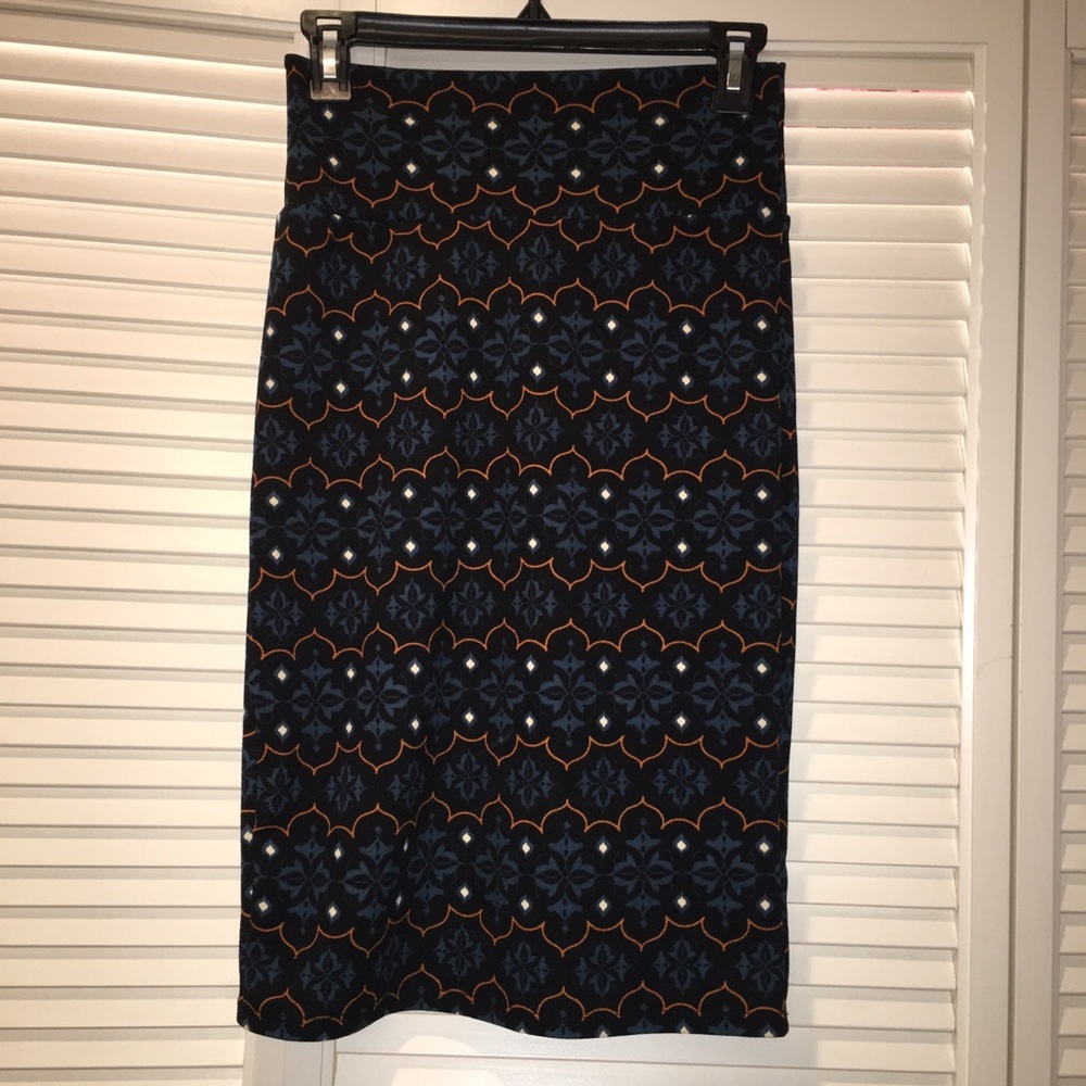Lularoe Cassie Skirt